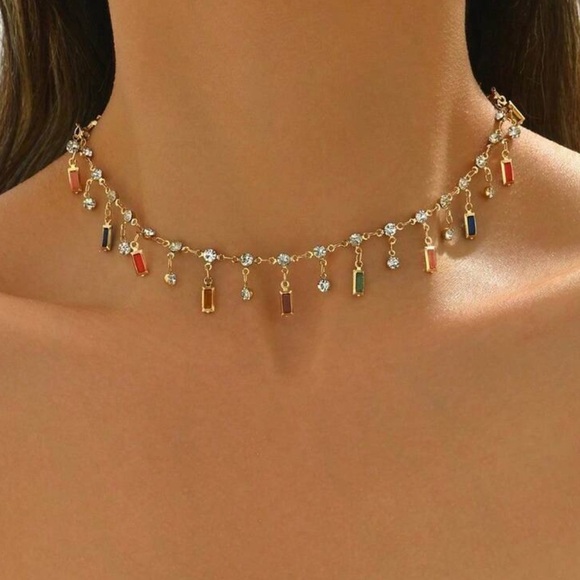 Elegant Multicolor Choker Necklace - Picture 1 of 3